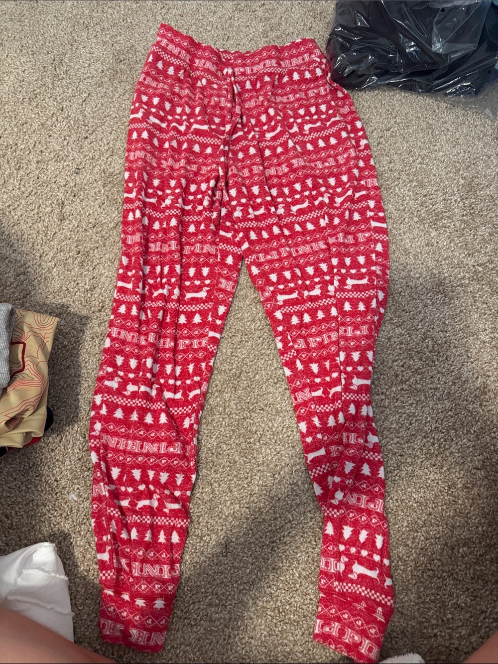PINK Victoria's Secret Pink and White Heart-Print Lounge Pants